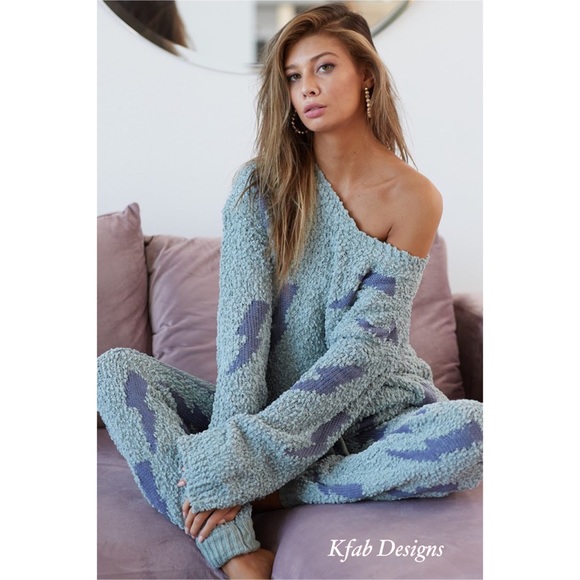 LAST! SOFT Popcorn Sweater Pants w/banded ankles, waist, drawstrings & pockets - Picture 4 of 7